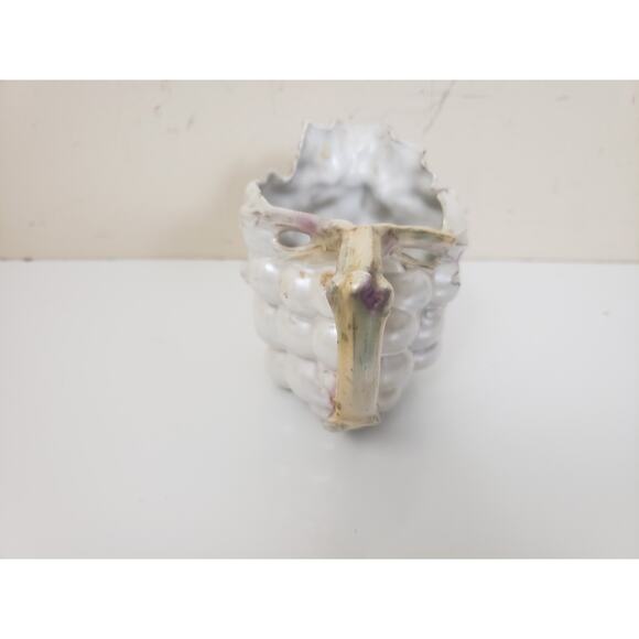 Vintage Royal Bayreuth Porcelain Lusterware Lustre Grape Creamer Pitcher & Plate - Picture 5 of 14